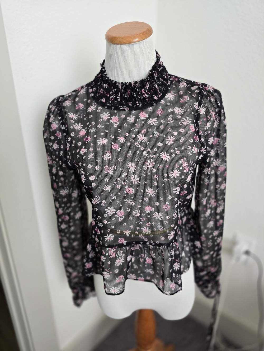 bcbgeration blouse